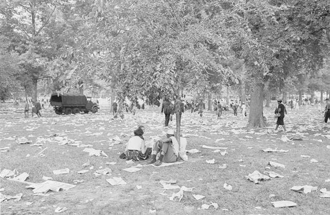 IMAGO History, U.S. Bürgerrechtsbewegung: 1954-1968 28 August 1963 The end of a long day Over 200.000 civil rights demonstrators marched into the heart of Washington DC by the Lincoln Memorial where Martin Luther King addressed the crowd with his historic I Have A Dream speech. Â UnitedArchives00115311 