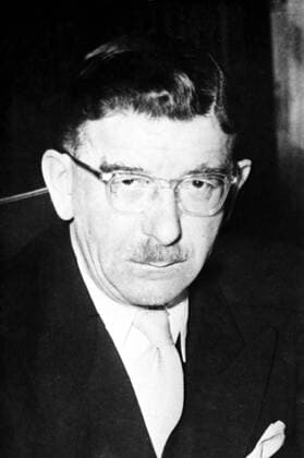 Leopold Figl State Secretary is taking part in the ambassador s talk on 2nd May 1955 , at the Allied Council building . UnitedArchives00145708 