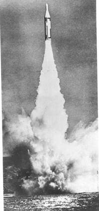 Polaris missile fired from a submarine , U-Boot, Uboot, Unterseeboot, Tauchboot, U Boot UnitedArchives00159285 