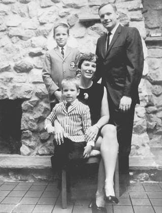 Neil Armstrong, Commander for the Apollo 11 space mission to the moon, poses with his wife, Jan and family. 1st July 1969 UnitedArchives00169368 