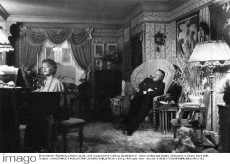 Orson Welles and Dorthy Comingore in Citizen Kane 1941 UnitedArchives00598273 