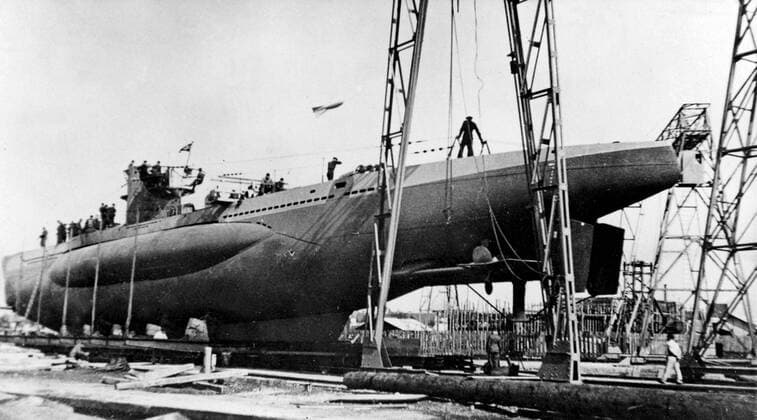 WW2: German submarine at German base in France, 1941., U-Boot, Uboot, Unterseeboot, Tauchboot, U Boot UnitedArchives00922782 