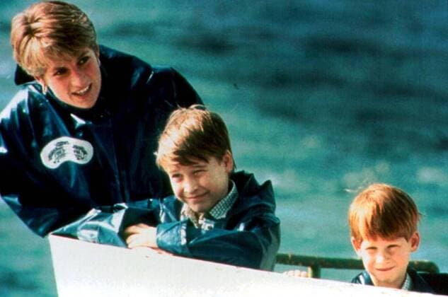 Diana, Princess of Wales with Prince William and Harry UnitedArchives00925559 