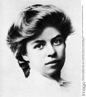 Berühmte Feministinnen, Eleanor Roosevelt Eleanor Roosevelt c 1900  UnitedArchives00938502