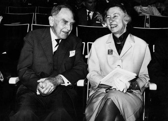 The 13. meeting of the Nobel Prize owners, which this year is devoted on the prize-winners for medicine, was opened at Lindau Bodensee on 1.7.63. The President of the board, Count Bernadotte, welcomed 15 winners of the Nobel Prize from Australia, Belgium, Great Britain, Sweden, Switzerland, USA and West Germany, also the German minister of health, Frau Dr. Elisabeth Schwarzhaupt and the principals of about 40 universities and scientific institutes. Professor Dr. Otto Hahn talking to Frau Dr. Schwarzhaupt. 2nd July 1963, Belgien  UnitedArchives00955925