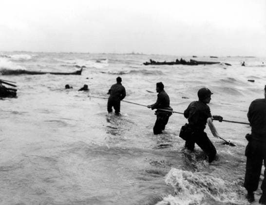 D-Day landings - Invasion of France - US Army landings in 1944 - Â  UnitedArchives01026696