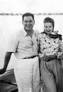 Recently elected President Juan Peron of the Argentine and his first lady, Eva, on a yachting trip in 1946. Peron, Maria Eva Duarte de (Evita) Argentine actress, dancer, and politician; charismatic leader of Argentina s working poor (los descamisados); 2nd wife of Juan Peron  UnitedArchives01028741