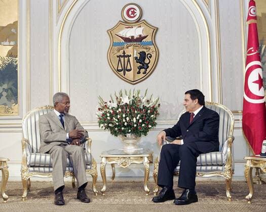 Secretary General of the United Nations meeting with the President of Tunisa, H.E. Mr Zine El Abidine Ben Ali.  UnitedArchives01194172
