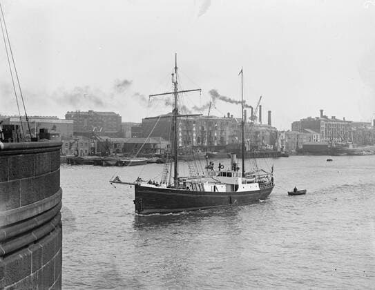 The Quest in the Thames . The Quest , the ship of the Shackleton - Rowett expedition to the Antarctic and the little known islands of the Pacific , arrived in the Thames on Tuesday before her departure on her great adventure at the end of the month . The Quest coming up the River Thames . 18 August 1921  UnitedArchives01480259
