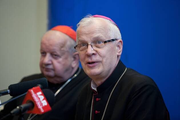 Shocking words of Archbishop Michalik concerning pedophilia in Polish Church 22.06.2013 WIELICZKA Bishop Jozef Michalik blames children themselves and ill family relations while talking about pedeophilia cases in Polish Church during his speech at the plenary session of the Episcopate of Poland on October 8, 2013 in Warsaw, Poland. EN_01086944_0065 