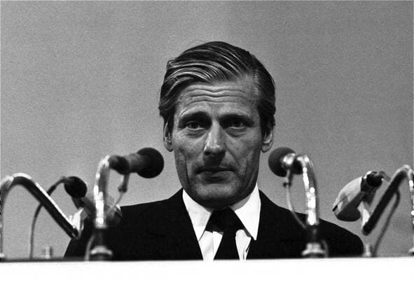 24. CDU Parteitag (vom 24.-26. Mai 1976 in Hannover). Im Foto: CDU Abgeordneter Walter Leisler-Kiep