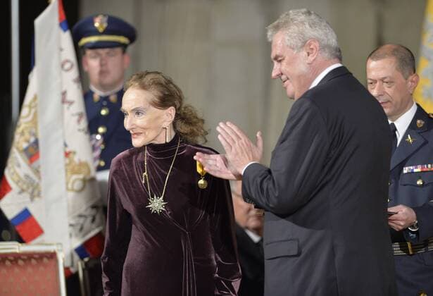 Czech President Milos Zeman awarded 29 selected personalities on the 95th anniversary of establishment of Independent Czechoslovakia today and said he does not comprehend history as a competition of abstract ideas, but as a competition of specific people s ideas. He said the path of none of the awarded was steeply rising right from the start, but that they had often to cope with injuries, mistakes or slanders. Two of the 29 awarded got the Order of Tomas Garrigue Masaryk, the rest the Medal of Merit. Zeman did not award the highest state award, the Order of the White Lion. Pictured left is Czech mezzosopranist Sona Cervena. Prague, Czech Republic October 28, 2013 (CTKxPhoto MichalxDolezal) CTKPhotoP201310280688001  _DOL6444