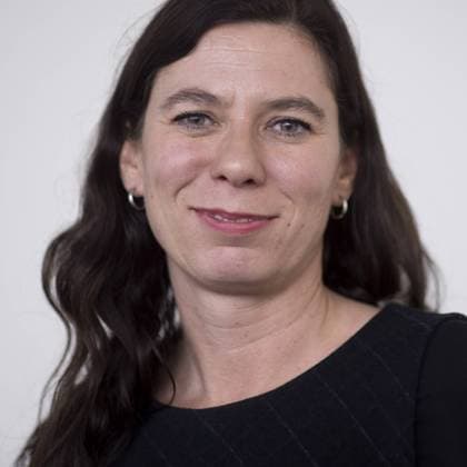 Sandra Scheeres DEU, Deutschland, Germany, Berlin, 02.11.2013 Sandra Scheeres, Senatorin für Bildung, Jugend und Wissenschaft des Landes Berlin, auf dem Landesparteitag und der Landesvertreterversammlung der Berliner SPD in Berlin. Landespolitik, Bundespolitik, Parteipolitik, Deutsche Politik, 2013, Portrait, Porträt.
