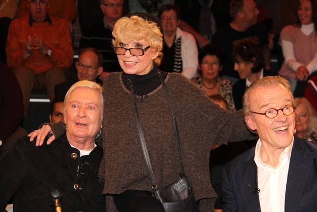 Peer Augustinski, Ingrid Steeger und Wichart von Roell, die drei Klimbim Stars nach der Aufzeichnung zur M.Lanz (ZDF) Talkshow am 09.12.2013 in Hamburg M.Lanz (ZDF) Talkshow am 09.12.2013 in Hamburg 