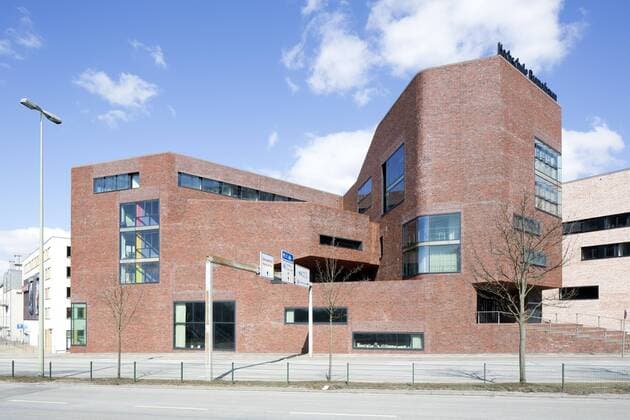 Architektur von Gottfried Böhm Hochschule am Meer, ehemalige Seemannsschule, Erweiterungsbau, Bremerhaven, Bremen, Deutschland, Europa iblrbb03780184.jpg