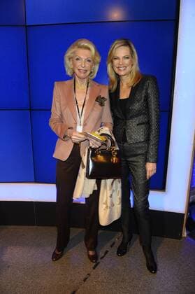 Maria-Elisabeth Schäffler und Nina Ruge ADAC Gelber Engel 2014 Preisverleihung, Ehrung, Auszeichnung Allerheiligen-Hofkirchen München 16.01.2014