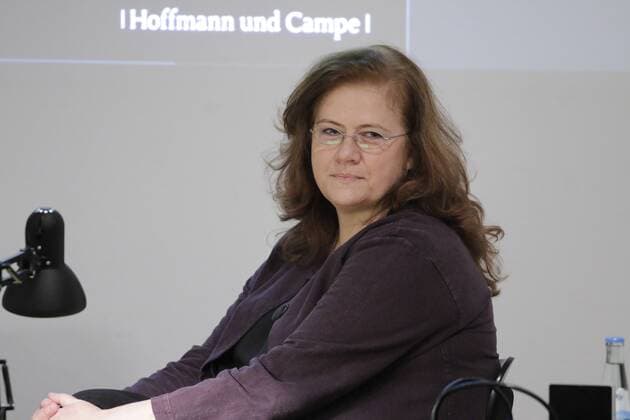 Literaturhaus Berlin, Jutta Ditfurth liest aus ihrem Buch Der Baron, die Juden und die Nazis. Reise in eine Familiengeschichte .
