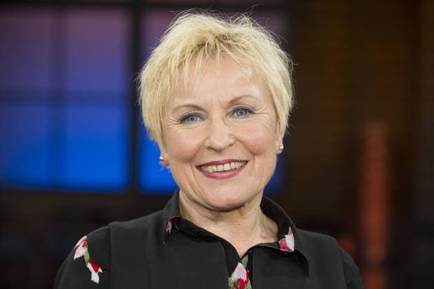 Bascha MIKA, Deutschland, Journalistin, Portraet, Porträt, Portrait, angeschnittenes Einzelbild, Einzelmotiv, zu Gast in der Sendung Koelner Treff im WDR Fernsehen, 31.01.2014. Â