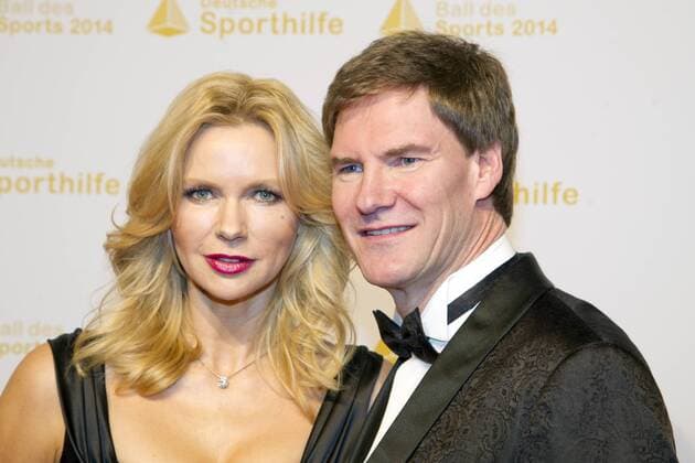 Schauspielerin Veronica FERRES mit Ehemann Carsten MASCHMEYER, Roter Teppich, Red Carpet Show, Ball des Sports am 08.02.2014 in Wiesbaden