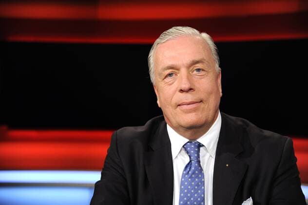 Der Mediziner Dr. Klaus Reinhardt, Vorsitzender des Hartmannbunder, zu Gast in der ARD Talkshow Hart aber Fair am 31.03.2014 in Köln.