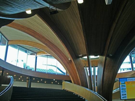 Innenarchitektur im Europaratgebäude Straßburg, Frankreich, Europa  1046802693