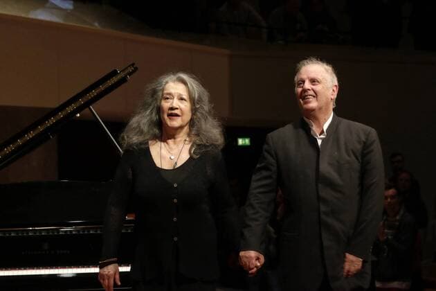 Martha Argerich und Daniel Barenboim beim Klavierrecital in der Philharmonie. Berlin, 19.04.2014
