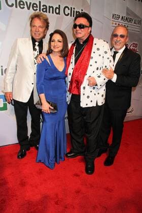 Siegfried und Roy mit Gloria Estefan und ihrem Ehemann Emilio Estefan bei der Keep Memory Alives Power of Love Gala am 26.04.2014 in Las Vegas Keep Memory Alive s 18th Annual Power of Love Gala, 2014 