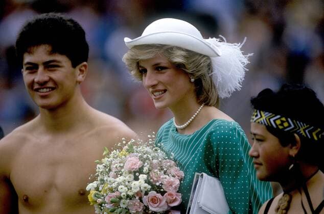 Prince of Wales, and Diana, Princess of Wales, are officially welcomed to New Zealand at Eden Park, Auckland - Diana in New Zealand 