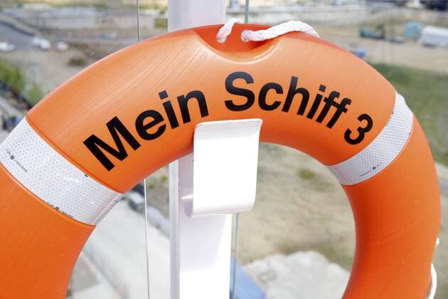 Schiffsrundgang zur Schiffstaufe von Mein Schiff 3 am Hamburg Cruise Center HafenCity. Hamburg, 12.06.2014