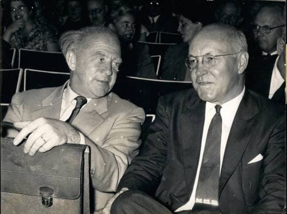 Jul. 07, 1955 - Annual meeting of the Nobel-prize-winner at Lindau: At the meeting at Lindau, Bodensee, Germany, is seen Prof. Werner Heisenberg (Gottingen) (left) and Prof. Stanley (Berkeley, California). The meeting took place July 12th.  - ZUMAk09