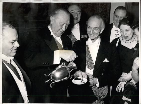 Feb. 02, 1956 - Italian State Visit in Bonn.... Italian Prime Minister Segni and Foreign Minister Martino both arrived in Germany for a three day state visit. They were welcomed by the federal cabinet at the Grossen Bahnhof. Chancellor Dr. Adenauer served them food tha  - ZUMAk09