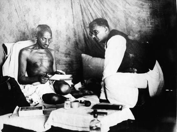 IMAGO ICONS: Mahatma Gandhi May 16, 1933 - Delhi, India - MAHATMA GANDHI (1869-1948) had inspired two generations of India, patriots shaken an empire and sparked off a revolution which was to change the face of Africa and Asia. Delhi India  - ZUMAk09
