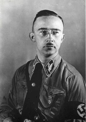 Bilder des Tages Feb. 10, 1942 - London, England, U.K. - HEINRICH HIMMLER (1900 – 1945) was the commander of the Schutzstaffel (SS) and one of the most powerful men in Nazi Germany by being second in power to Adolf Hitler in the Nazi hierarchy. PICTURED: Portrait of Heinrich Himmler in uniform. London United Kingdom  - ZUMAk09
