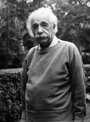 Sep. 15, 1950 - Princeton, NJ, U.S. - Professor ALBERT EINSTEIN outside his home in Princeton. Albert Einstein was a German theoretical physicist regarded as the greatest scientist of the 20th century. He was awarded the 1921 Nobel Prize for Physics. Princeton United States of America  - ZUMAk09