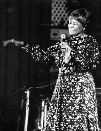 IMAGO ICONS: Ella Fitzgerald May 8, 1960 - Location Unknown - ELLA FITZGERALD (1917-1996) was a jazz and song vocalist also referred to as the First Lady of Song, and Lady Ella. PICTURED: Ella Fitzgerald performing during a concert. LD  - ZUMAk09