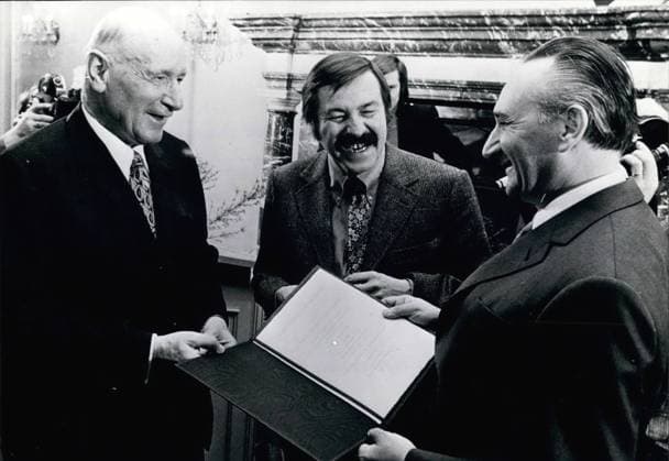 Jan. 01, 1973 - Freda-Wusthoff-prize for west German Minister Egon Bahr: Egon Bahr has been awarded the 1972 Freda-Wusthoff-Prize, for his Efforts to achieve peace and to relive the tension in East West relations . The Prize was presented on January 23rd by Dr. Franz Wusthoff (left). The German author Gunter Grass made a speech describing Bahr s efforts to achieve peace.  - ZUMAk09