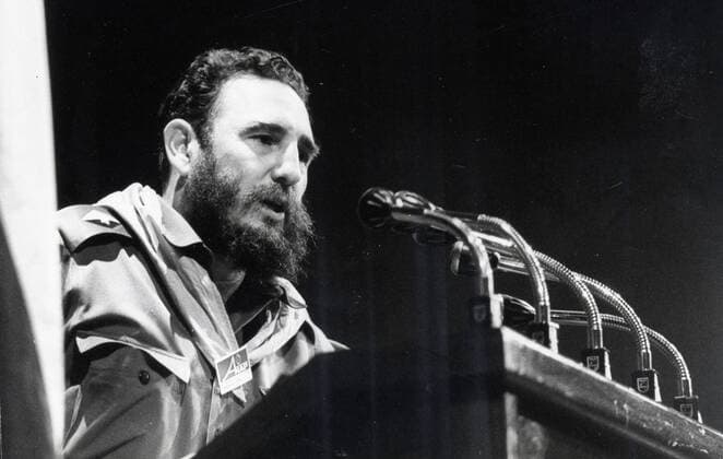 Themen der Woche Bilder des Tages Apr 02, 1973 - Havana, Cuba - FIDEL ALEJANDRO CASTRO RUIZ (born August 13, 1926) has been the ruler of Cuba since 1959, when, leading the 26th of July Movement, he overthrew the regime of Fulgencio Batista. In the years that followed he oversaw the transformation of Cuba into the first Communist state in the Western Hemisphere. PICTURED: The Cuban prime Minister Fidel Castro delivering the closing speech at the Fourth congress of the ANAP. Havana Cuba  - ZUMAk09
