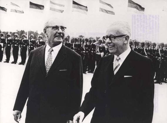 May 08, 1973 - Bonn, Germany - Austrian President FRANZ JONAS (L) is meet by German President GUSTAV HEINEMANN at the Bonn Airport on a goodwill visit.. Bonn Germany  - ZUMAk09