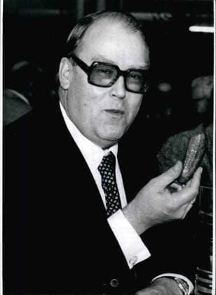 Oct. 10, 1978 - Election To The Bavaria: He is still laughiung........the chairman of the Free Democratic (FDP) of Bavaria, Josef Ertl, At October 15th it s getting serous to te Federal Minister of Nourishing, Agriculture and Forestry: a new diet will be elected and for the FDP it goes about all or nothing.The five-percent-clause must be taken, Hugh hurdle, because the 2 green lists (environment-protectors) fight in Bavaria the first time fr votes and may be it happen that these votes are missed by the FDP at the year 1974 the FDP gt in Bavarian 2,2%  - ZUMAk09