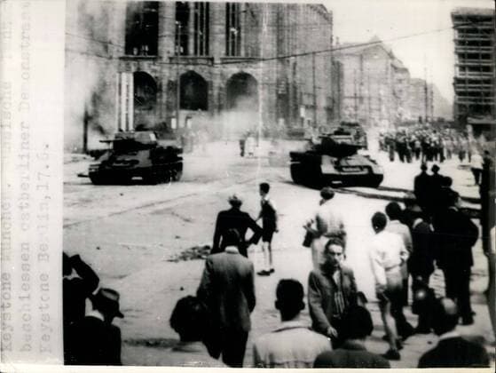 Jun. 17, 1953 - Soviet Tanks Firing at East Berlin Demonstrator  - ZUMAk09
