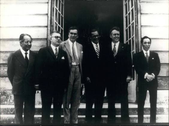 Sep. 09, 1974 - Colombo, Jean-Pierre Fourcade, Denis Healy, William Simon, Hans Apel, Masayoshi Ohira  - ZUMAk09