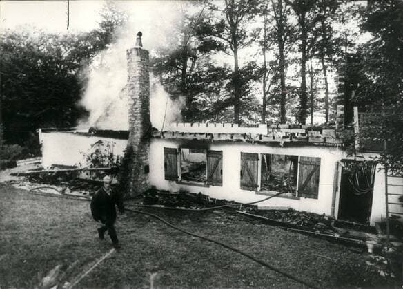 Jul. 16, 1976 - Arson Home Former Colonel Joachim Peiper Near Vesoul  - ZUMAk09