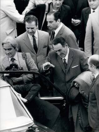 Argentine former President Juan Peron arrived today in Rome coming from Madrid and directed to Buenos Aires after 17 years of exile. He is accompanied by his wife Isabel. OPS: General Juan Domingo Peron and his wife Isabel at the Ciampino Airport.  - ZUMAk09