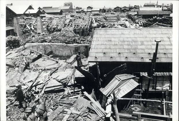 Apr. 05, 2012 - Big Earthquakes rock North Japan: Two violent earthquake struck an extensive area in Northern Japan on Thursday May. 17 1968, killing 38 people, injuring many, and destroying 500 buildings. Fires and tidal waves followed driving ships on the rocks, and sinking many fishing boat. It was the worst earth quake since the Good Friday earthquake in Alaska in 1964. The Northern Japan earthquake registered 7.3 on the Richter scale. Just short of the which leveled Tokyo and Yokohama in 1023 killing 100,000 people. Wrecked houses in the town of Hachinohe, Aomori Prefecture reduced to rubble by the violent earthquakes.  - ZUMAk09