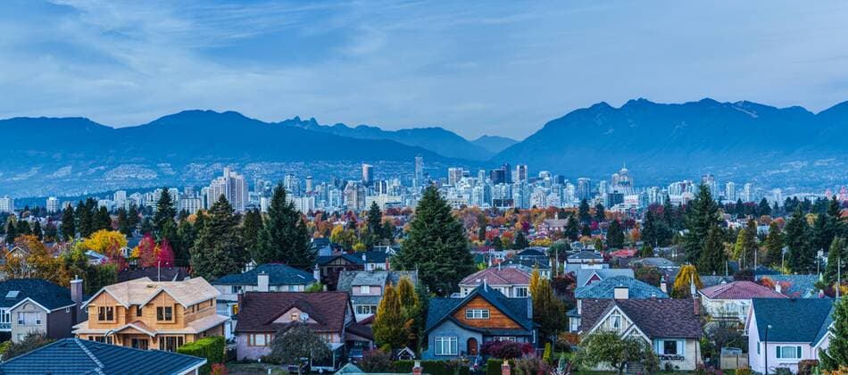 Neighbourhood. West 26th Ave and Cambie looking north.  acp76319 Phootography