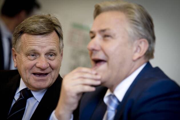 Hartmut Mehdorn, Vorsitzender der Geschäftsführung der Flughafen Berlin Brandenburg GmbH und Klaus Wowereit, Regierender Bürgermeister von Berlin nehmen am Mittwoch (04.06.14) in Berlin im Abgeordnetenhaus zur Korruptionsaffäre am Flughafen BER Stellung.