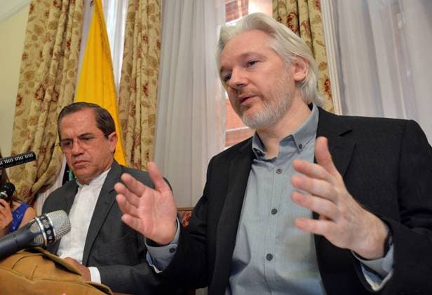 (140818) -- LONDON, Aug. 18, 2014 -- WikiLeaks founder Julian Assange (R) and Ecuadorian Foreign Minister Ricardo Patino attend a press conference at the Ecuadorian Embassy in London, Britain, Aug. 18, 2014. WikiLeaks founder Julian Assange said on Monday that he would be leaving the Ecuadorian Embassy in London soon, where he had taken refuge for two years. Press Association ) (srb) BRITAIN-LONDON-ECUADOR-ASSANGE-PRESS CONFERENCE JohnxStillwell 