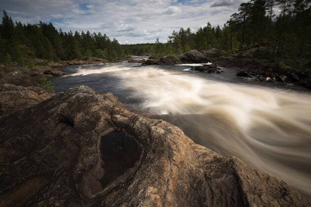 Bach Hylströmmen, Dalarna, Schweden, Europa ibxhje03974047.jpg