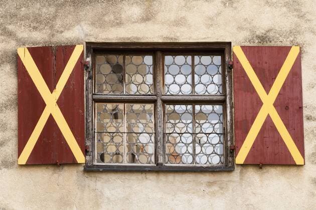 Germany, window of Medival Castle, Burg Harburg, Harburg  TC003249