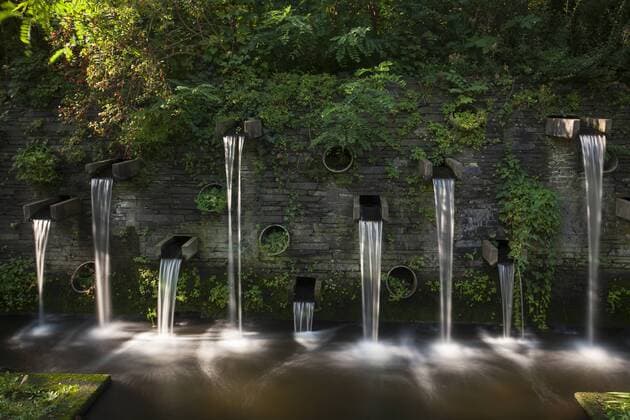 Wasserspielanlage im Park Planten un Blomen, Hamburg, Deutschland, Europa iblaro03983825.jpg